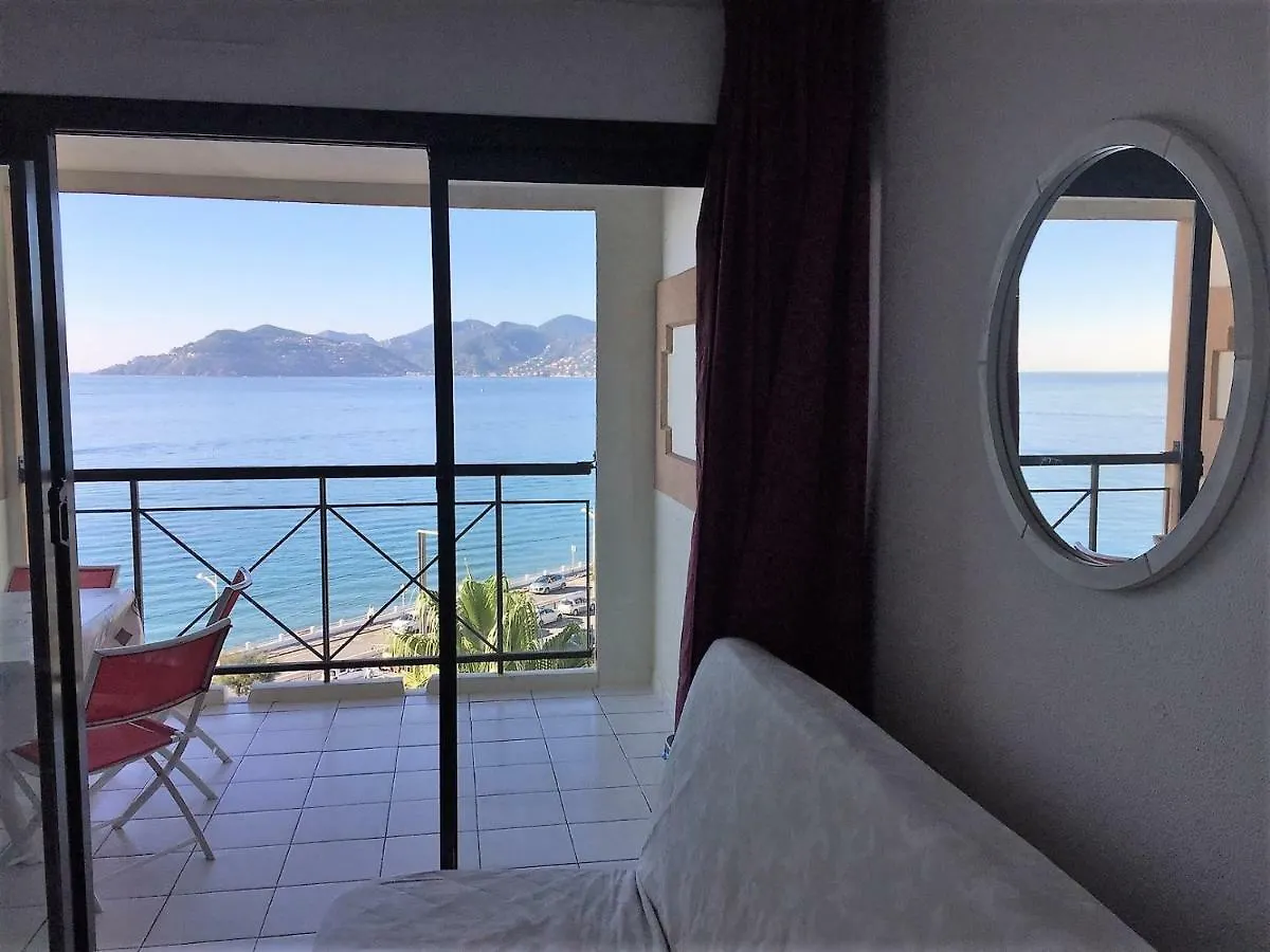 Appartement Cannes - view Cap Esterel